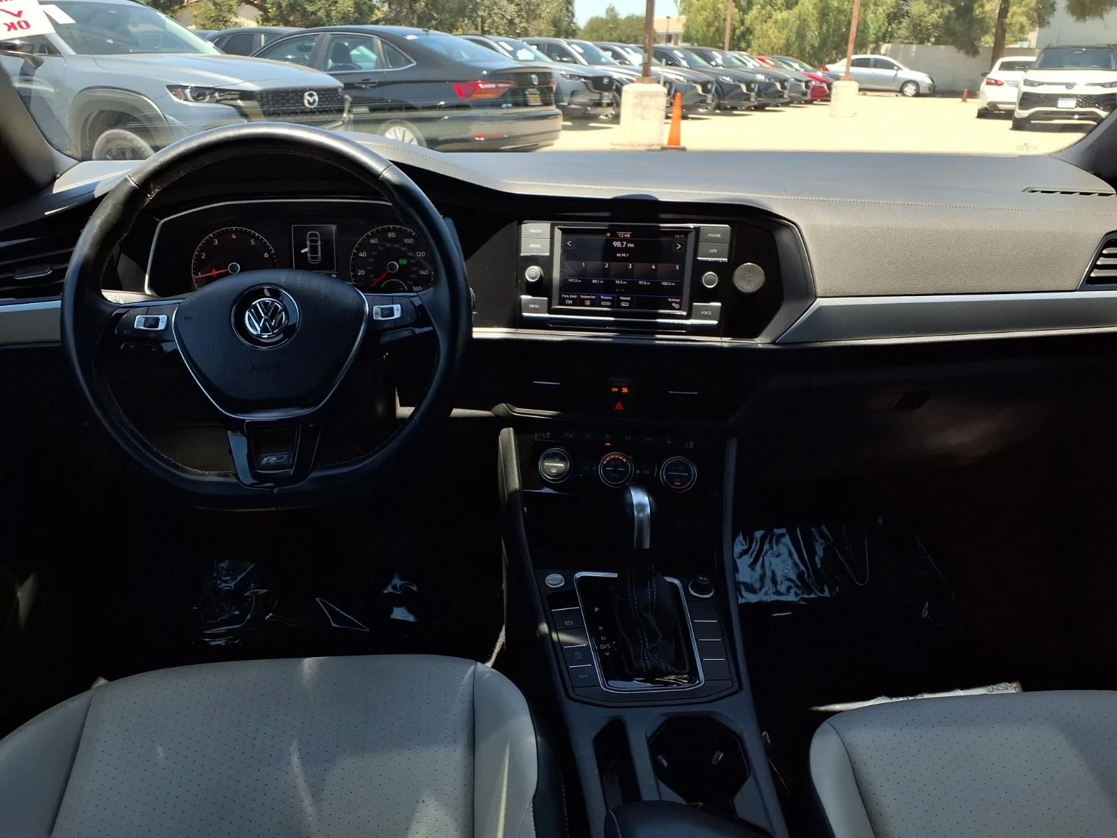 Used 2020 Black Volkswagen R-Line image 22