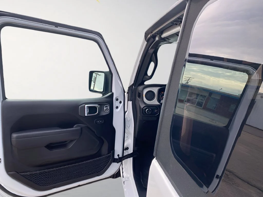 Used 2024 White Jeep Sport S image 15