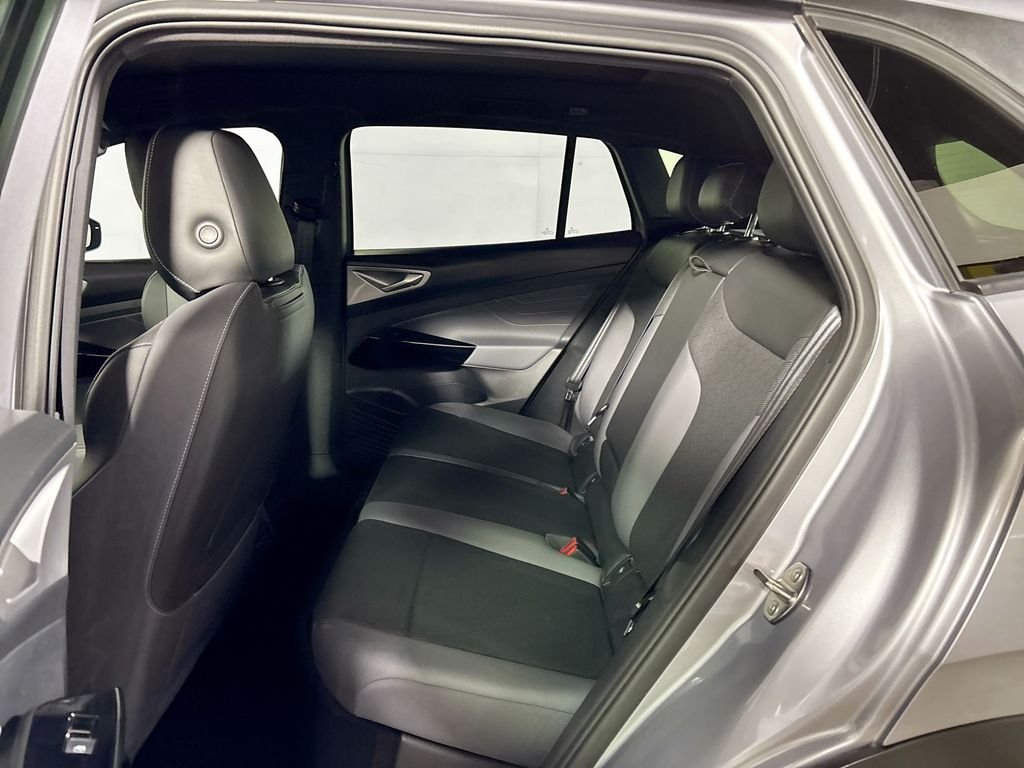 Certified Used 2023 Silver Mist Metallic Volkswagen Pro S image 22