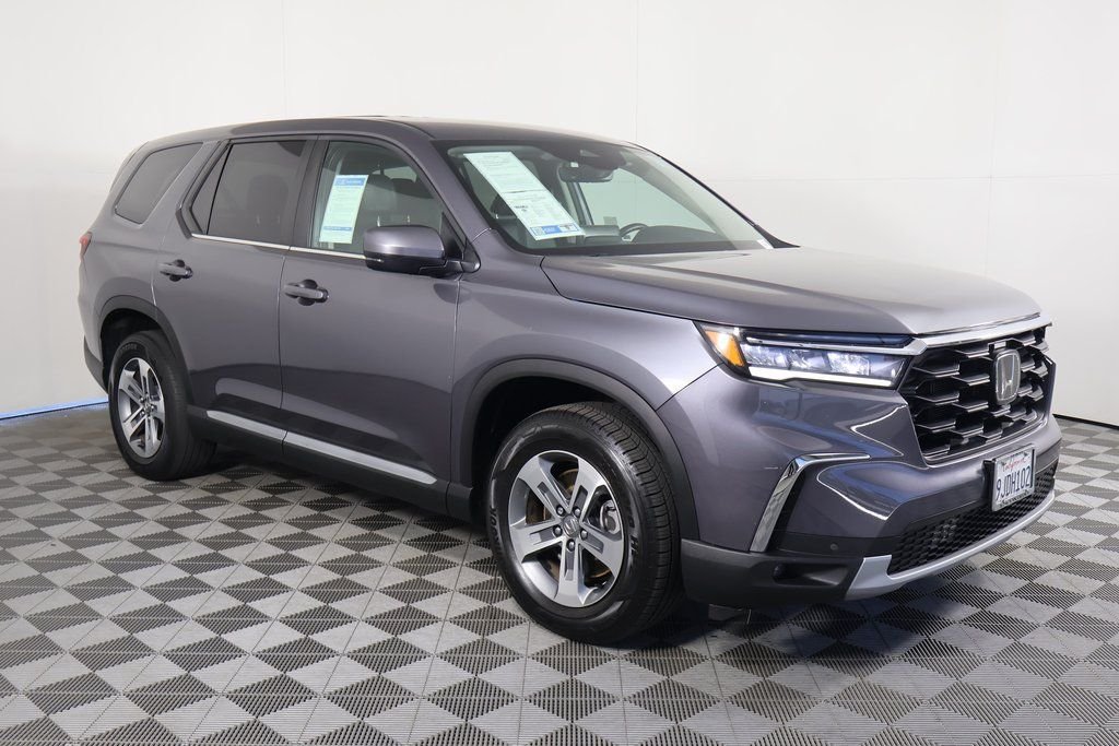 Used 2024 Modern Steel Metallic Honda EX-L image 3