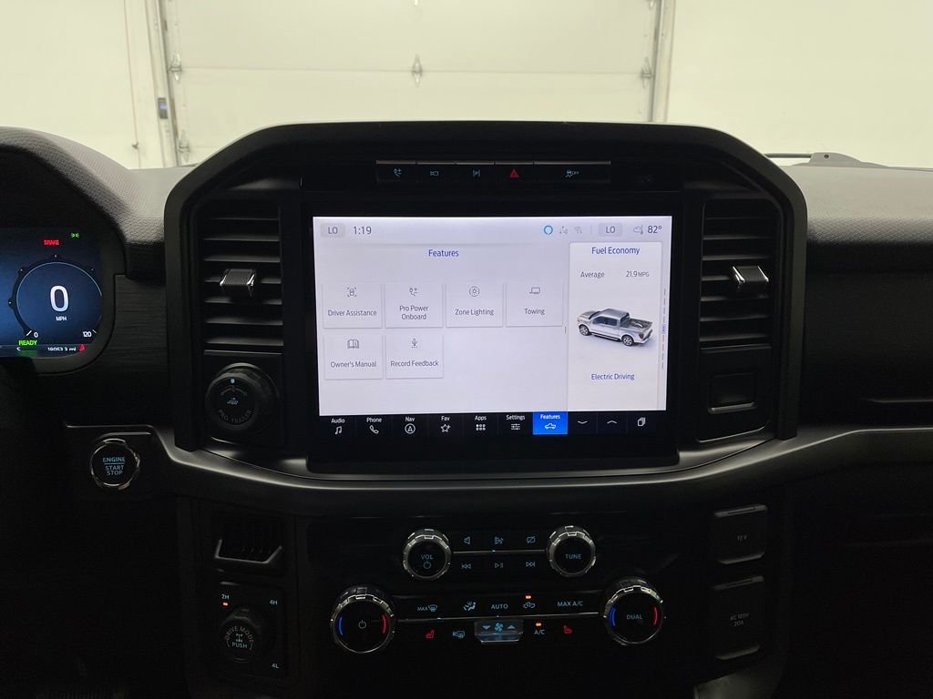 Used 2024 Black Metallic Ford XLT image 22