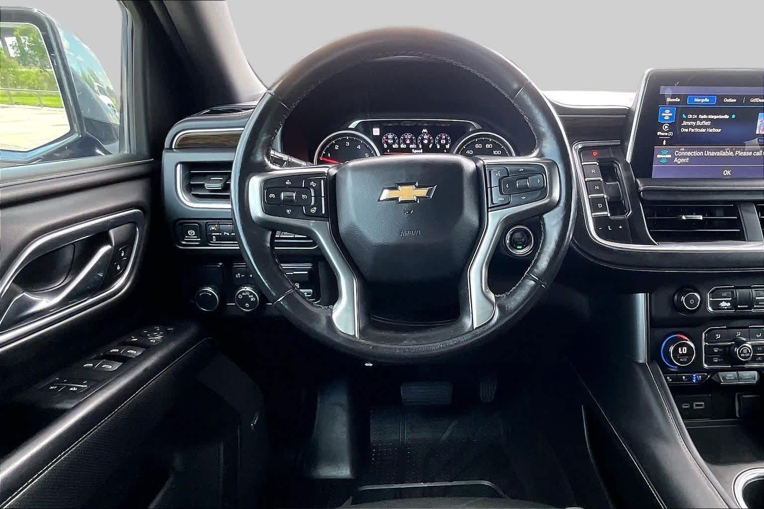 Used 2024 Ebony Twilight Metallic GMC SLE image 6