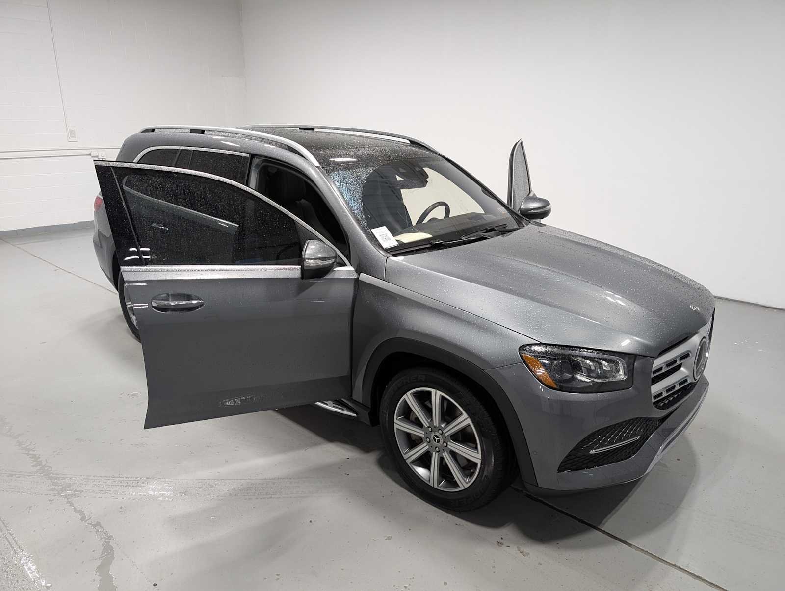 Used 2020 Selenite Grey Metallic Mercedes-Benz GLS 450 image 16