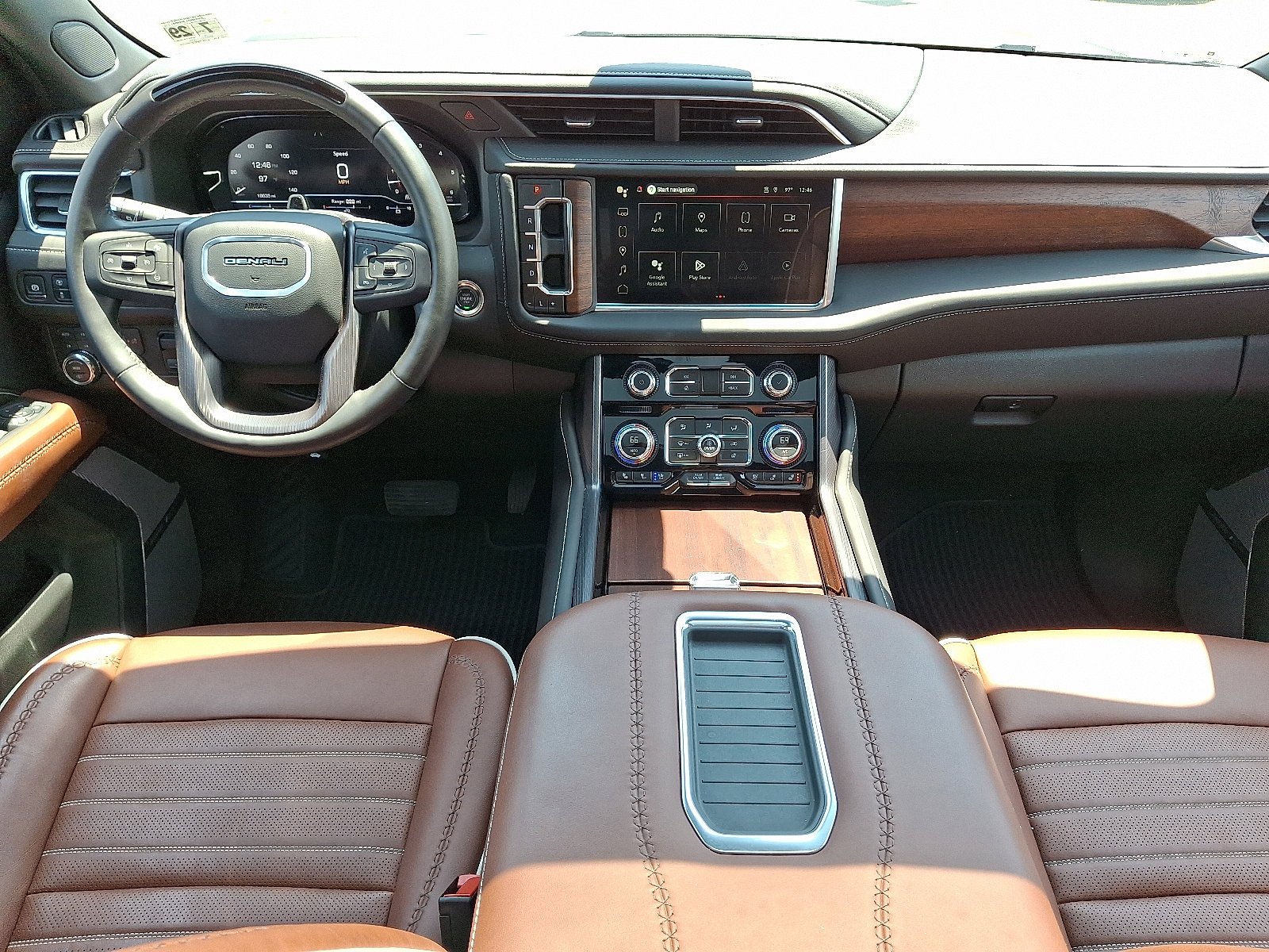2024 GMC Yukon Denali Ultimate - Photo 11