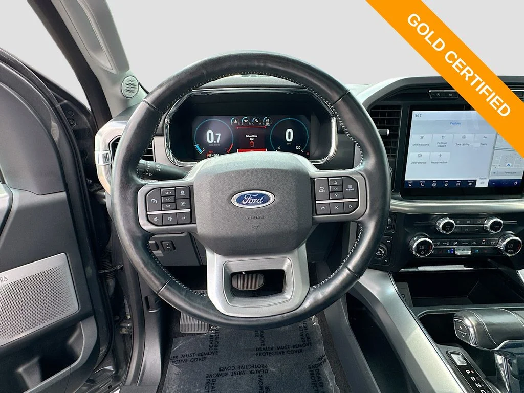 Used 2021 Gray Metallic Ford Lariat image 10