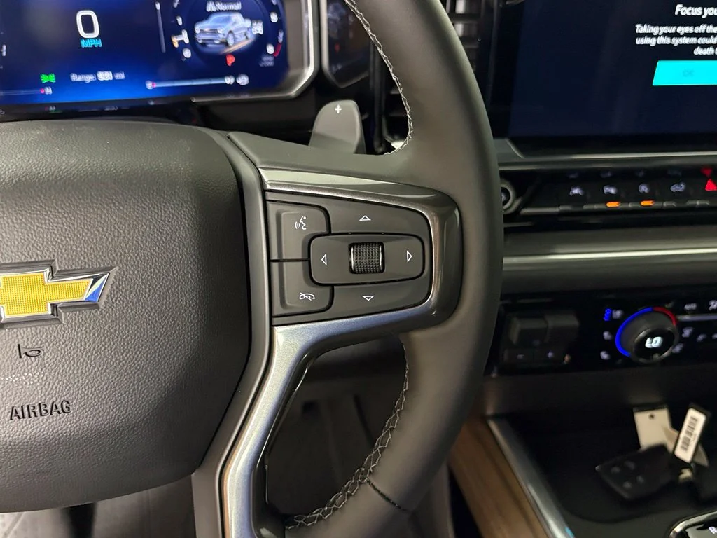 New 2026 Black Chevrolet High Country image 28