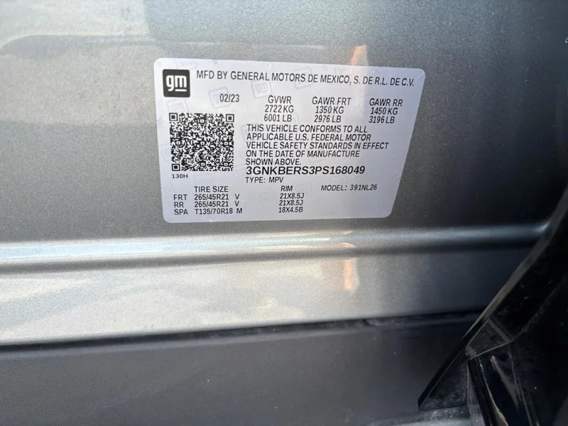 Used 2023 Sterling Gray Metallic Chevrolet RS image 18