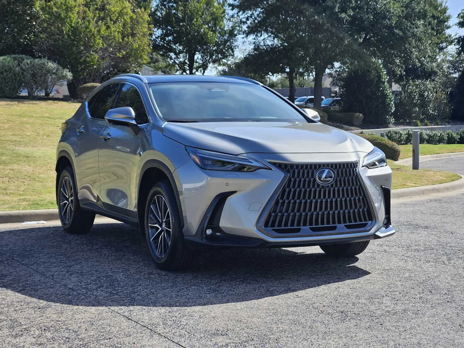 Certified Used 2025 ATOMIC SILVER Lexus Luxury image 2