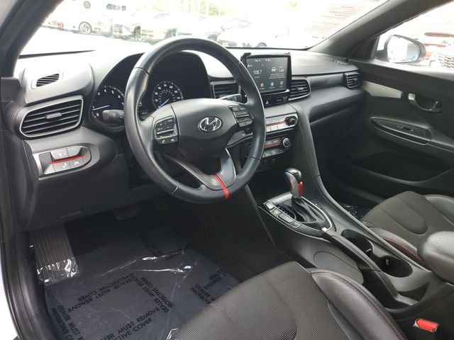 Used 2020 White Hyundai 2.0 Premium image 13