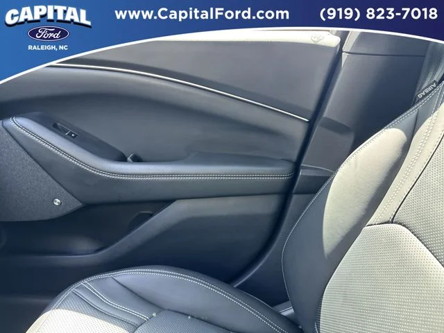 Used 2025 Black Ford Premium image 28