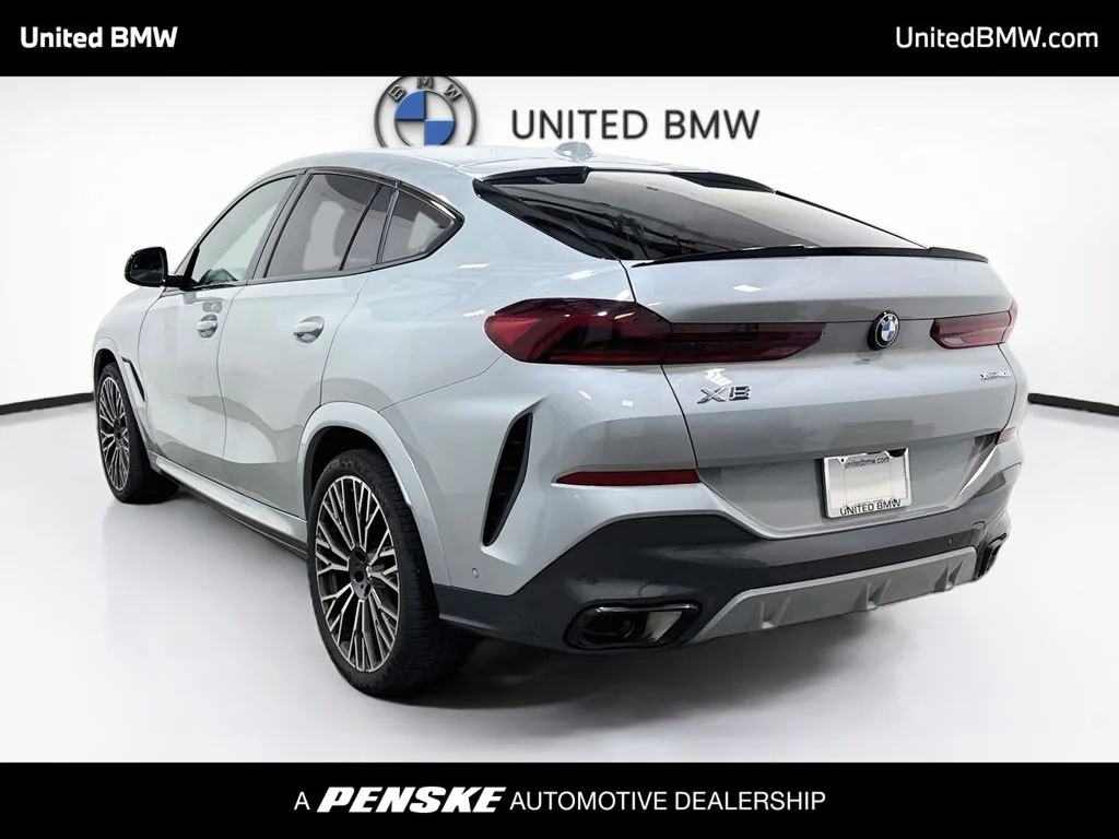Certified Used 2025 Gray Metallic BMW xDrive40i image 7