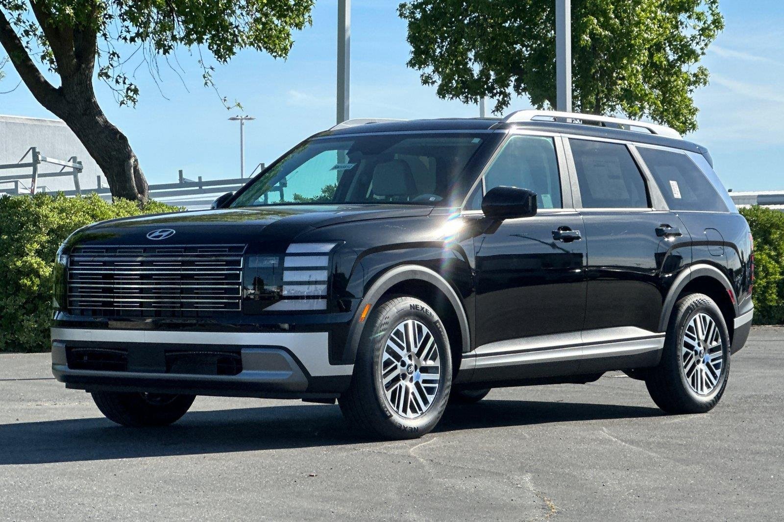 New 2026 Abyss Black Pearl Hyundai SEL AWD image 37