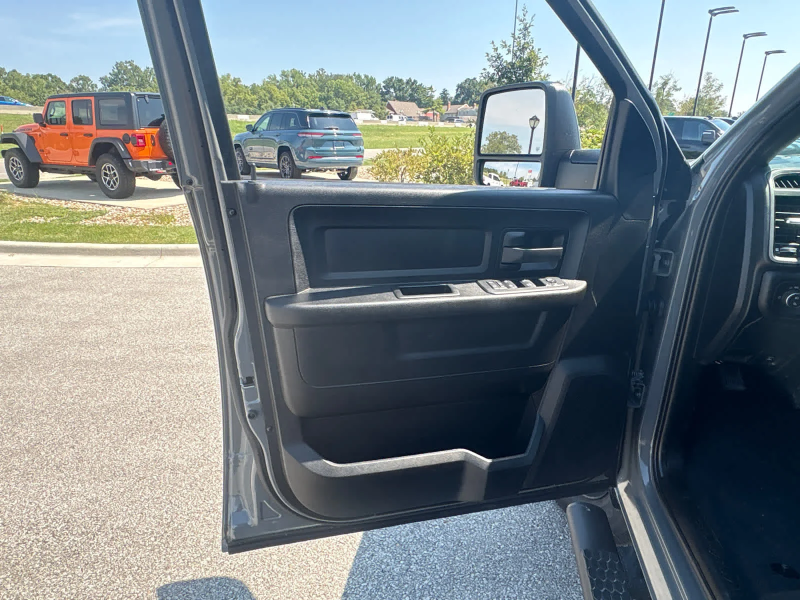New 2026 Ceramic Gray Clearcoat Ram Tradesman image 20