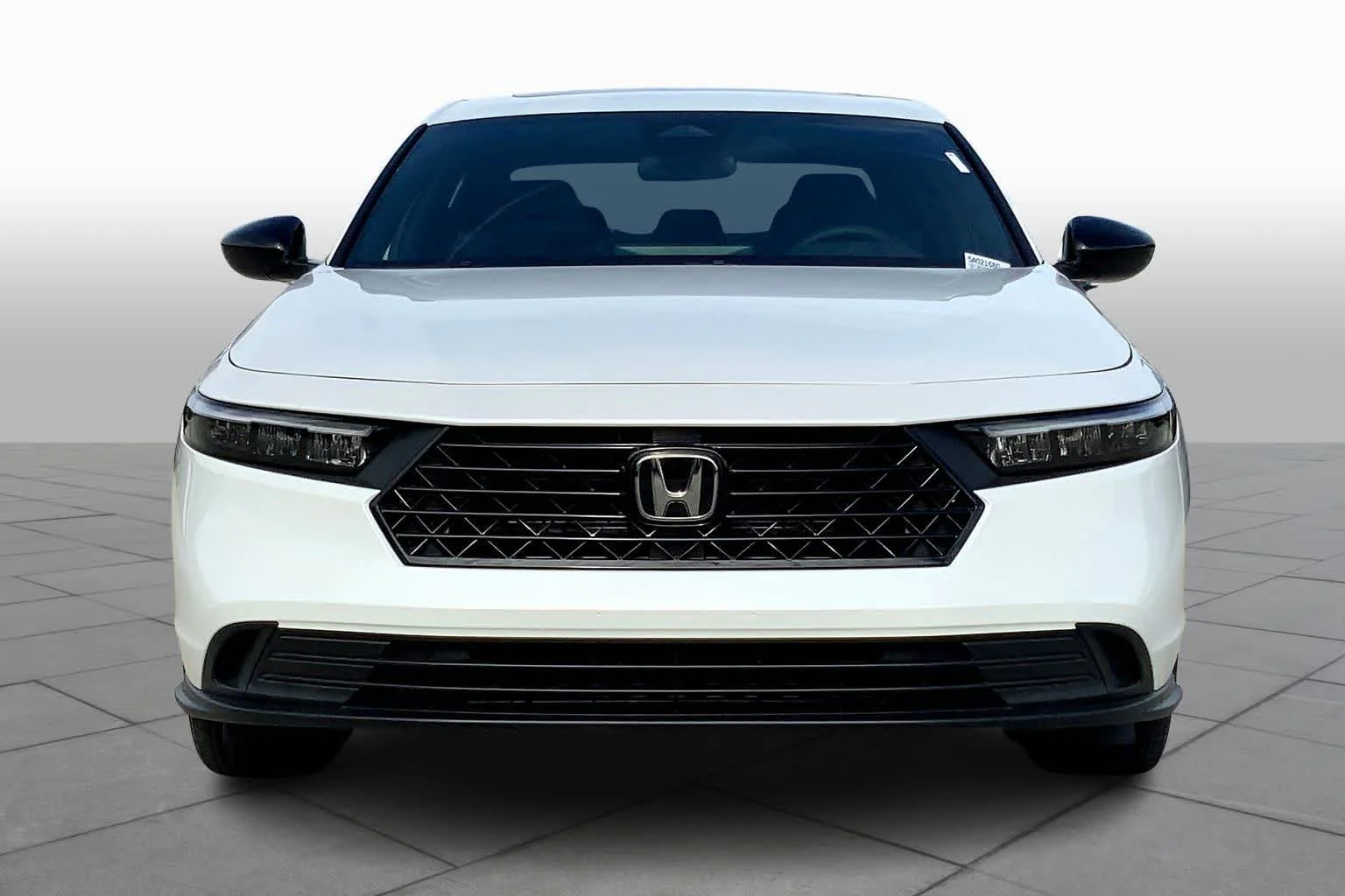 Certified Used 2025 Platinum White Pearl Honda HYBRID SPORT image 3