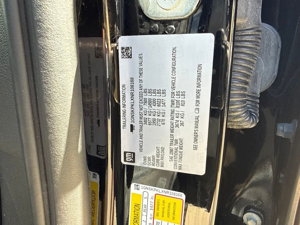 Used 2022 Black Chevrolet Z71 image 30