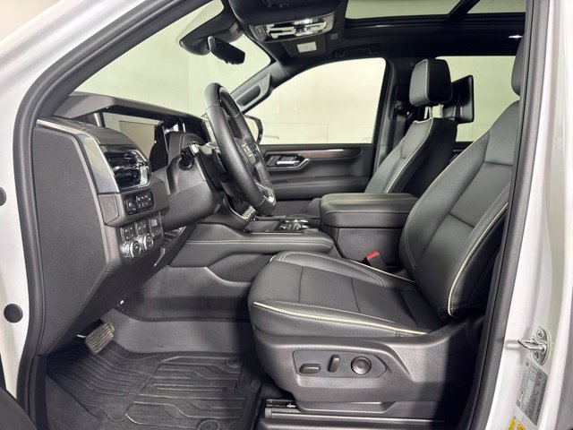 Used 2026 White GMC Elevation image 11