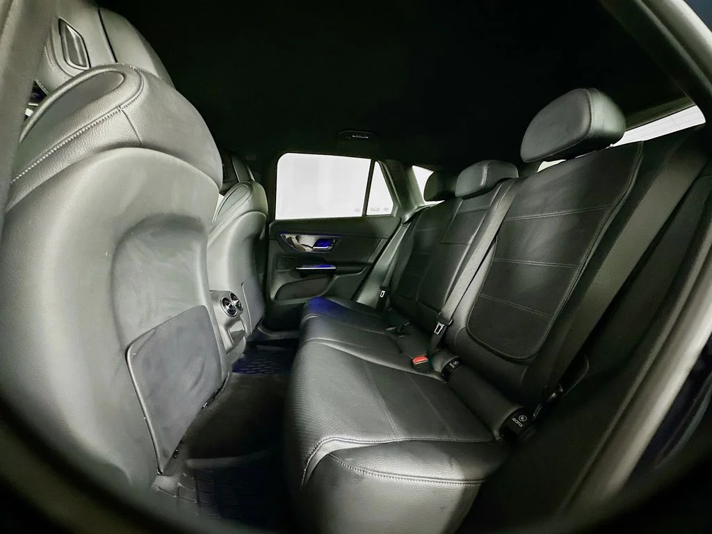 Used 2023 Blue Mercedes-Benz GLC 300 image 22