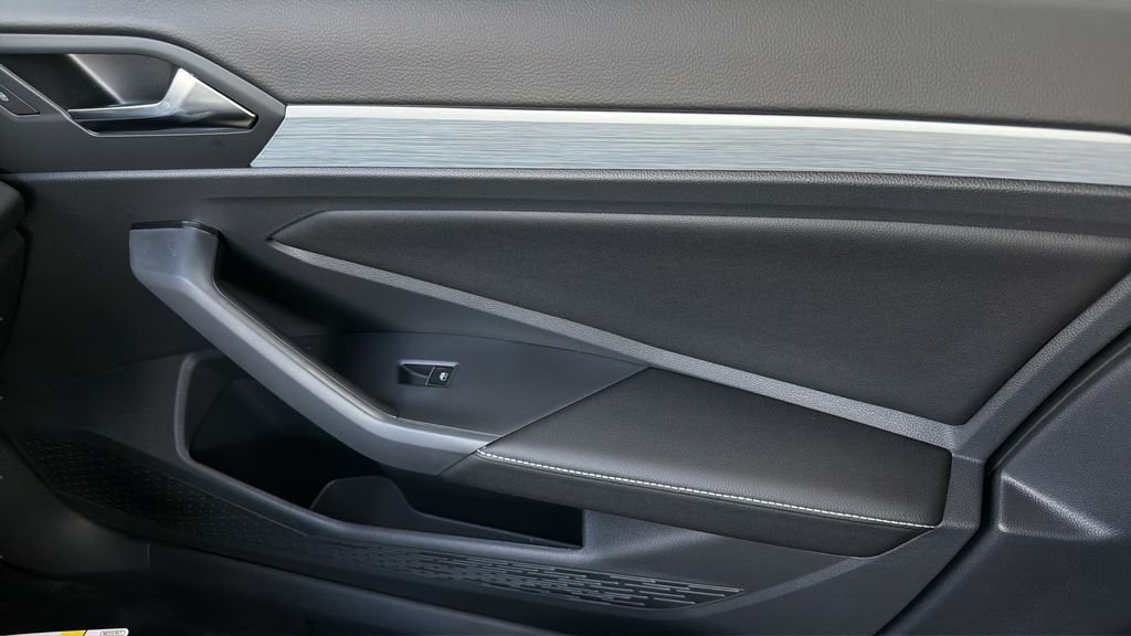 New 2026 Silver Volkswagen 1.5T S image 13