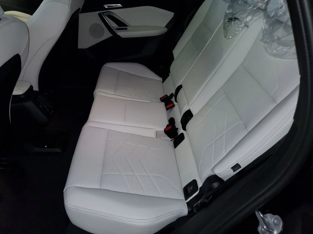 New 2027 Black BMW xDrive28i image 11
