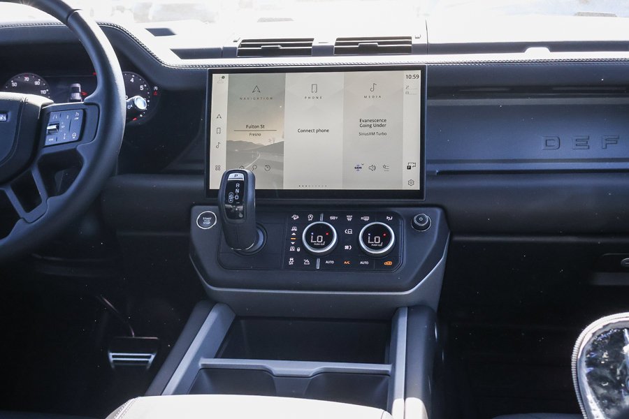 New 2026 Santorini Black Land Rover X image 17