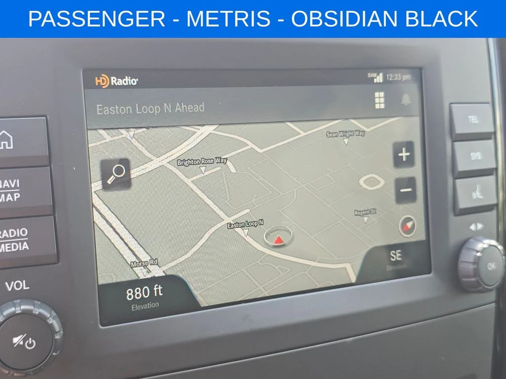 Used 2023  Mercedes-Benz Passenger image 3