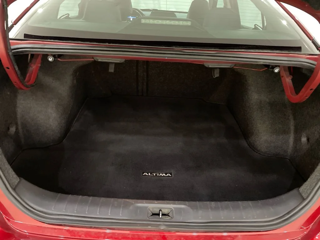 Used 2020 Scarlet Ember Tintcoat Nissan 2.5 SR image 7
