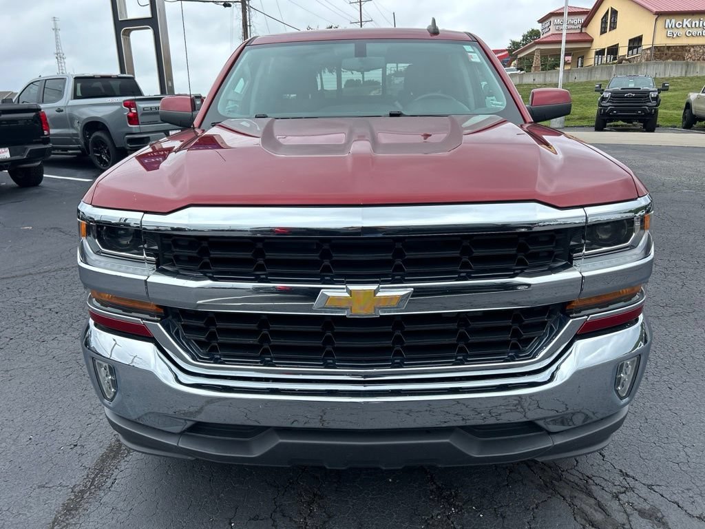 Used 2018 CAJUN RED TINTCOAT Chevrolet LT image 2