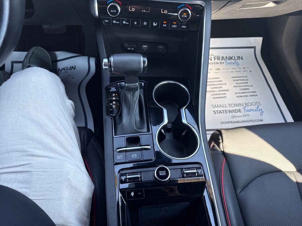 Used 2024 White Kia GT image 21