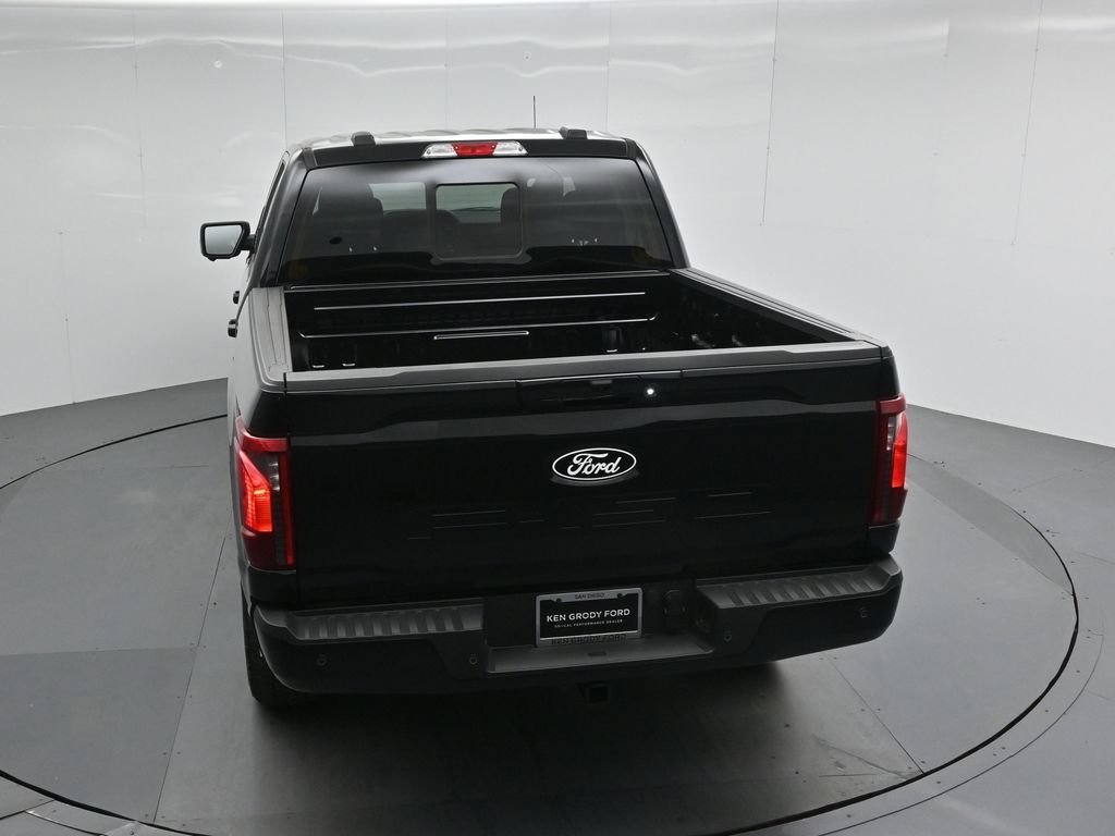 New 2026 Agate Black Metallic Ford XLT image 39