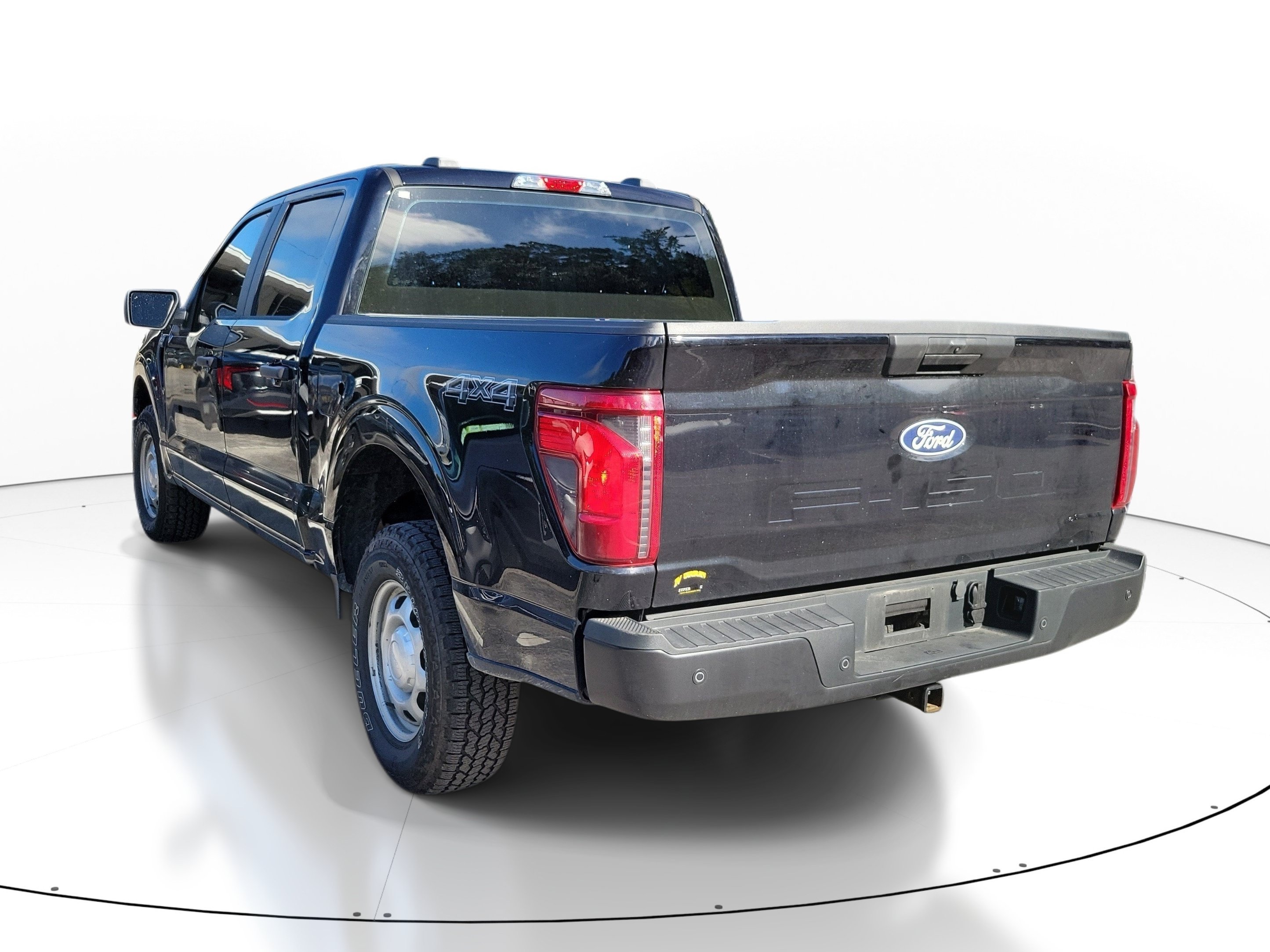 Used 2025 Black Metallic Ford XL image 2