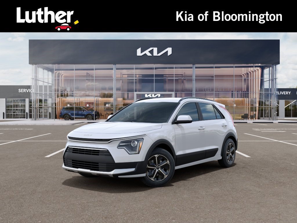 New 2026 Snow White Pearl Kia LX image 1
