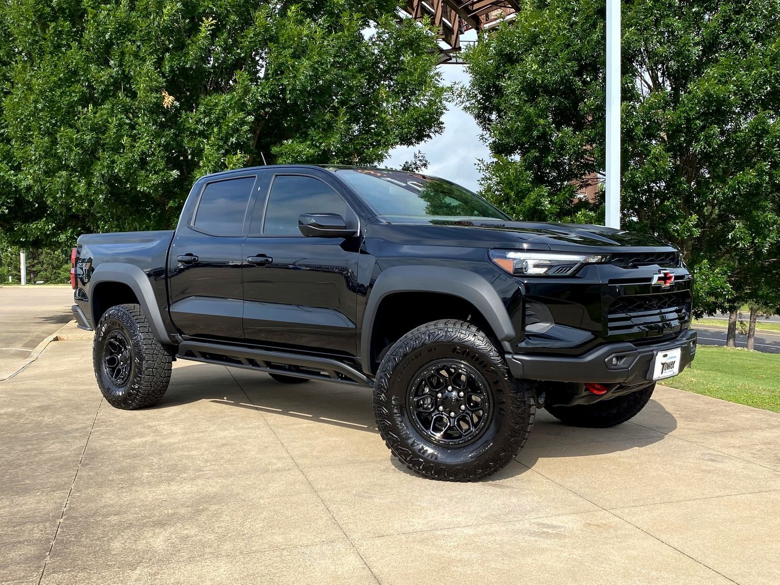 2026 Chevrolet Colorado ZR2 4WD's photo