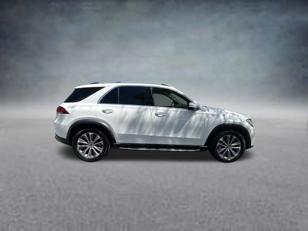 Used 2022 White Mercedes-Benz GLE 350 image 8