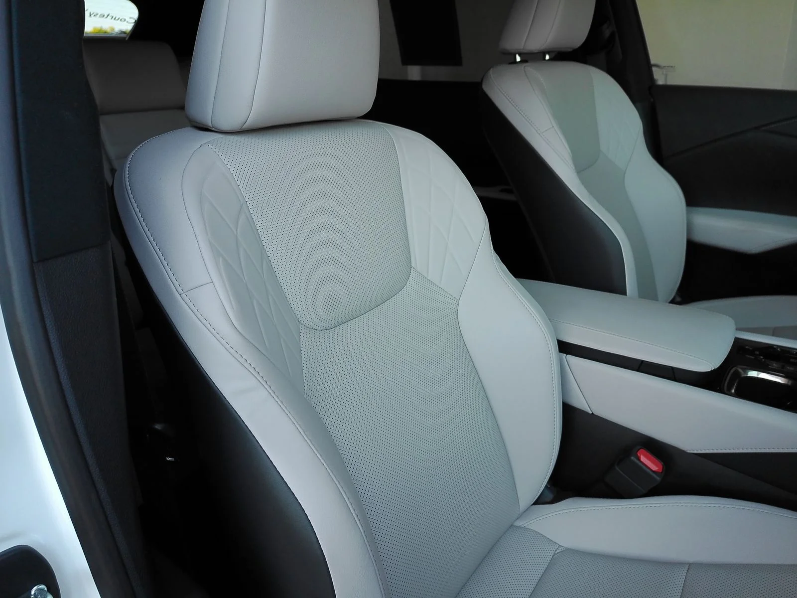 Used 2026 White Lexus 350 Premium image 28