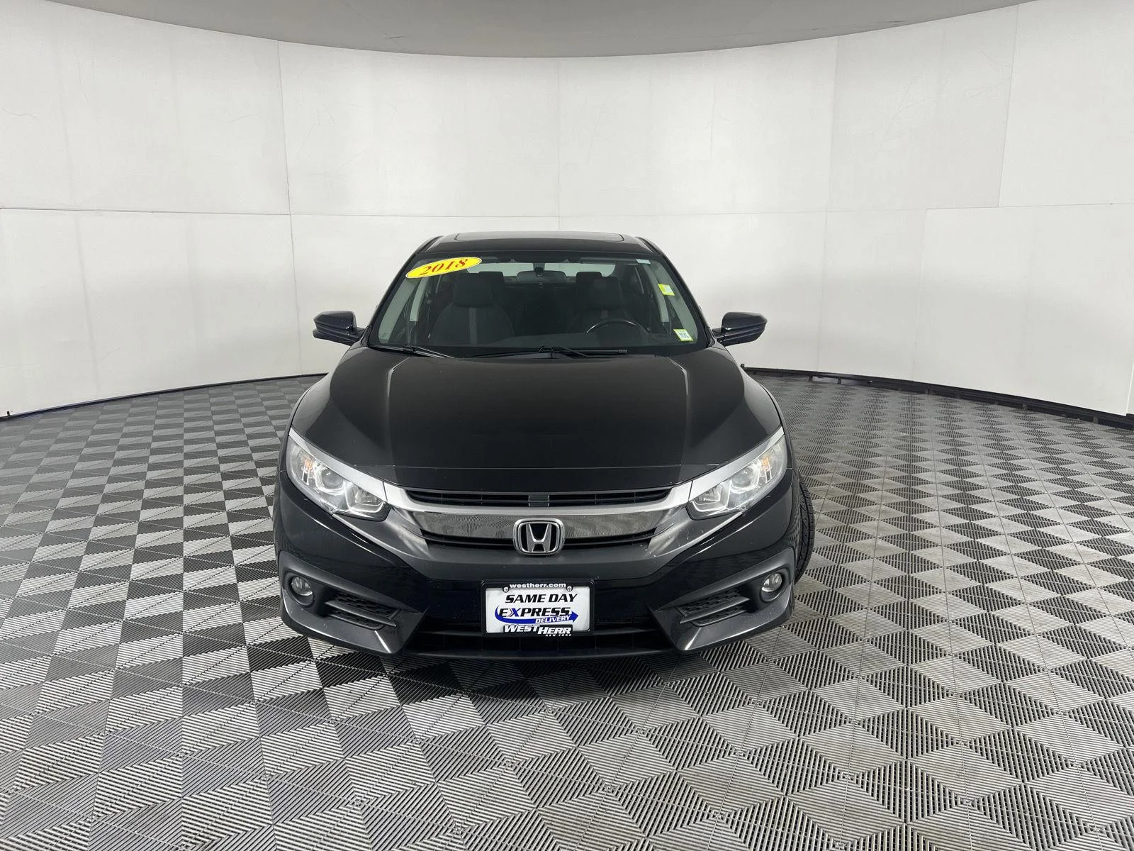 Used 2018 Crystal Black Pearl Honda EX-T image 18