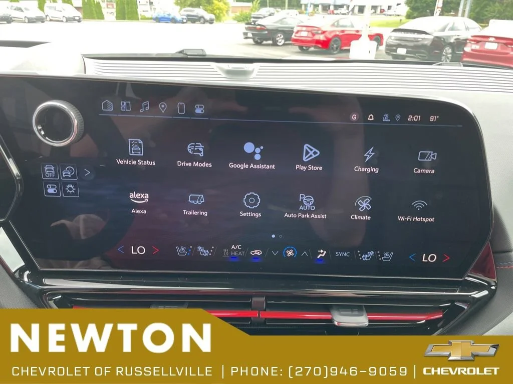 2024 Chevrolet Silverado EV RST - Photo 31