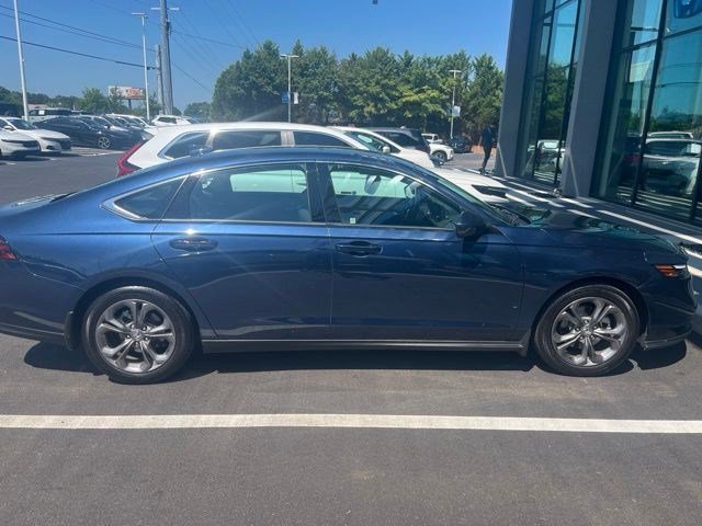 Used 2024 Canyon River Blue Metallic Honda EX image 8