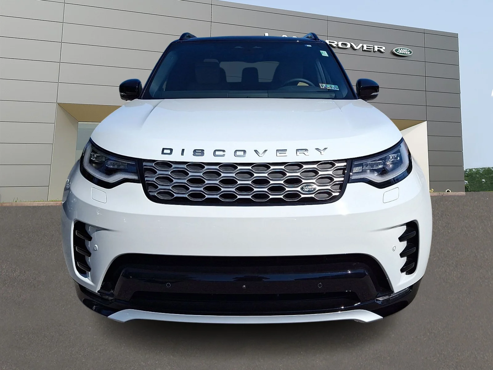 New 2026 Fuji White Land Rover Gemini Edition image 8