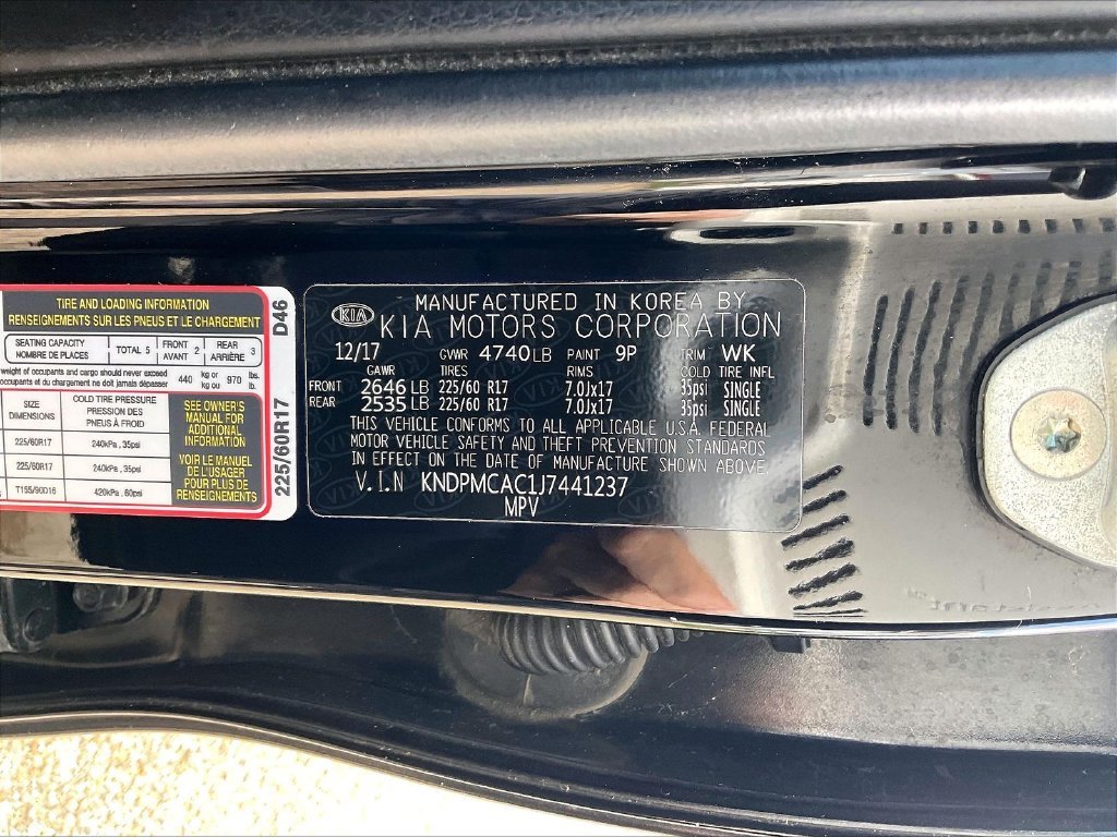 Used 2018 Black Cherry Kia LX image 31