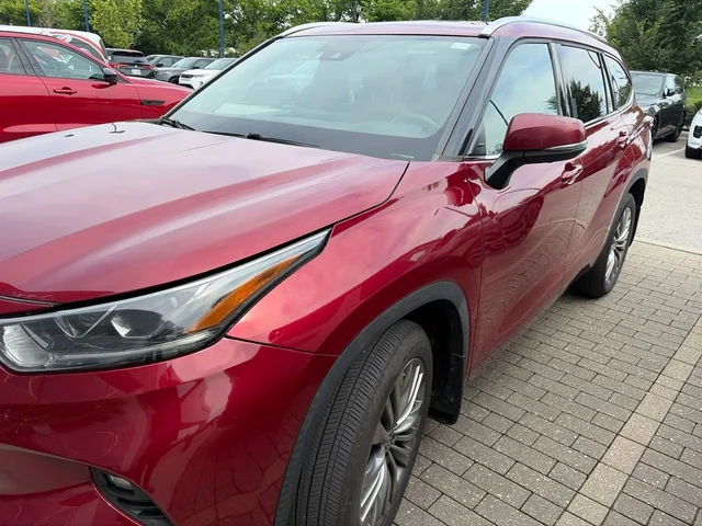 2020 Toyota Highlander Platinum AWD photo