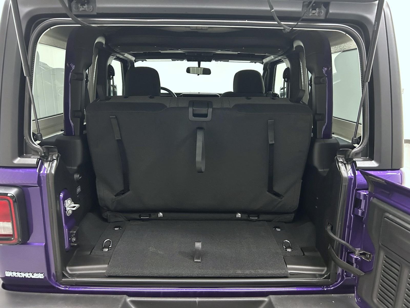 New 2026 Reign Exterior Paint Jeep Sport image 9
