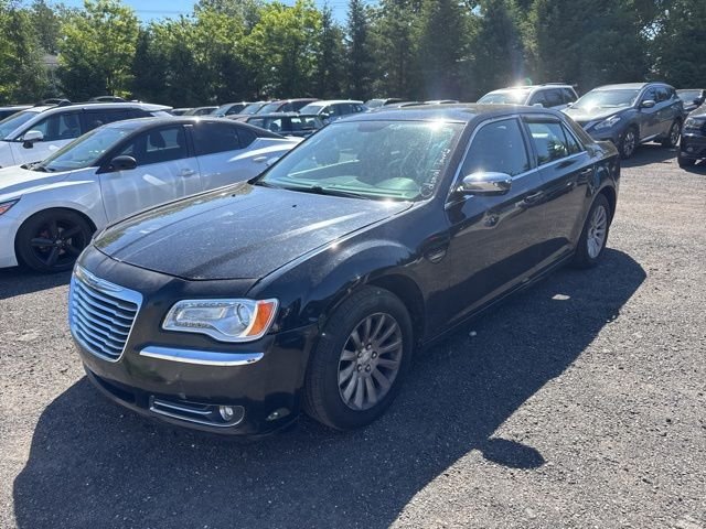 2014 Chrysler 300 -'s photo