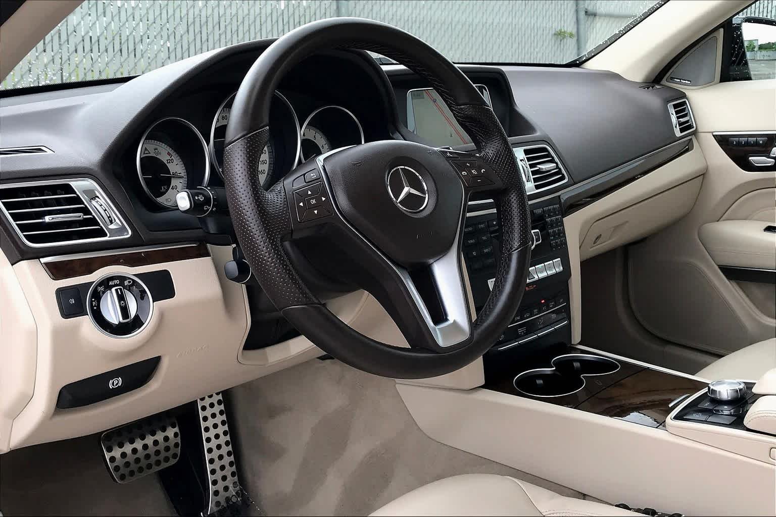 Used 2014 Black Mercedes-Benz E 350 image 15