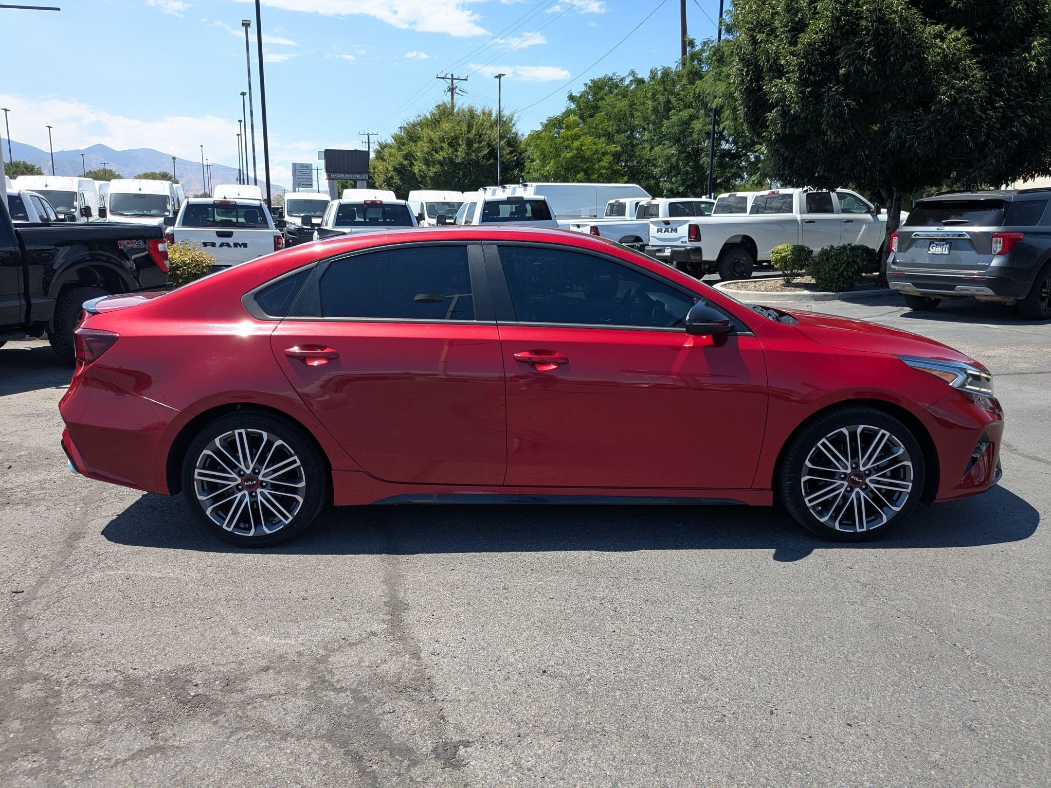 Used 2023 Currant Red Kia GT image 2