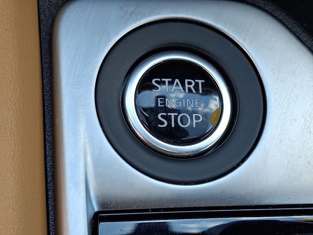 Used 2023 Gray Nissan SV image 23