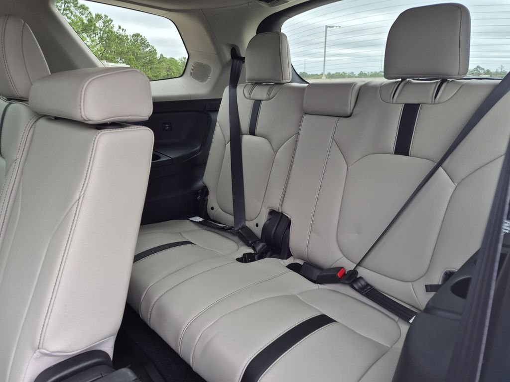 New 2026 Platinum White Pearl Honda Touring image 16