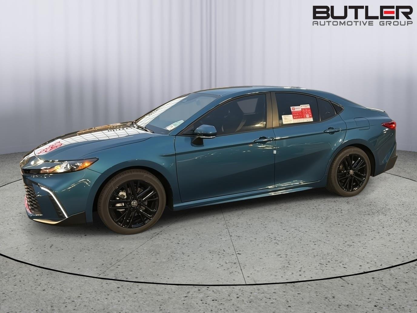 New 2026 Ocean Gem Toyota SE image 3