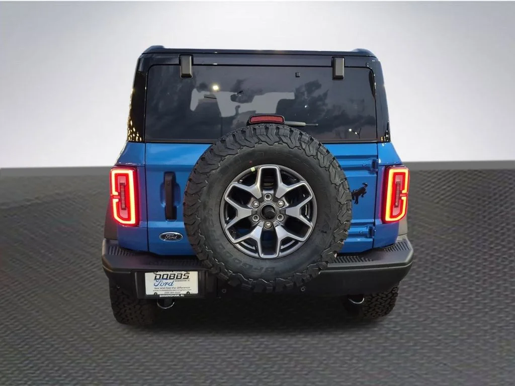New 2025 Velocity Blue Metallic Ford Badlands® image 6