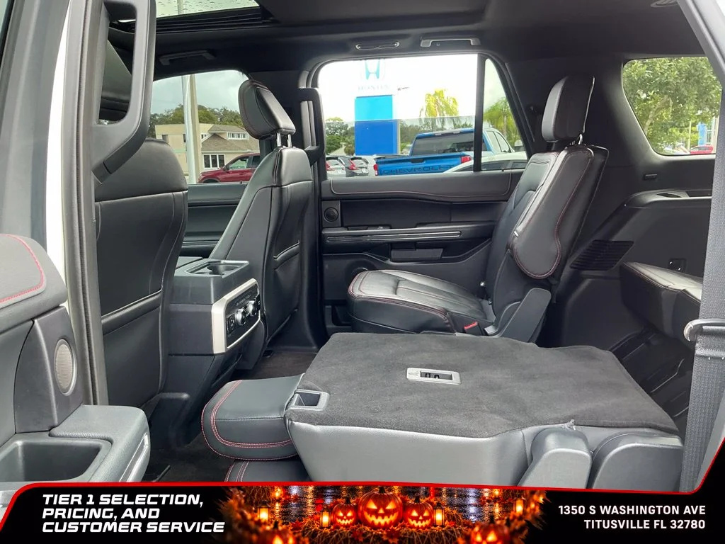 Used 2023 White Ford Limited image 30