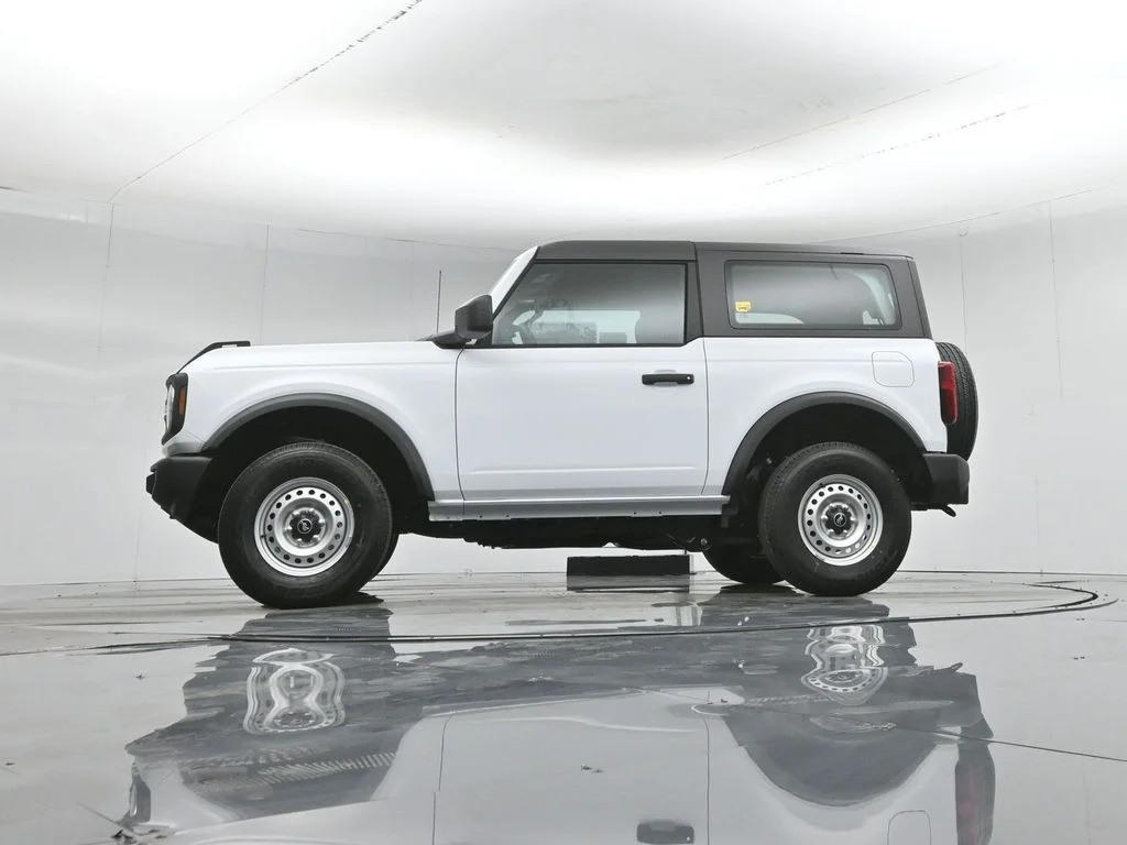 New 2026 Oxford White Ford Base image 47